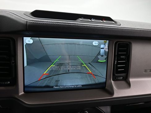 New 2026 Ford Bronco Outer Banks image 14