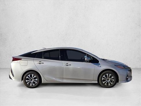 Used 2020 Toyota Prius Prime Limited w/ Carpet Mat Package image 4