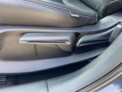 Used 2022 Honda Civic Sport image 17