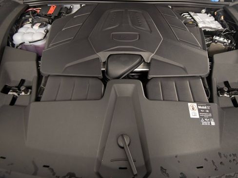 New 2026 Porsche Cayenne Coupe image 41