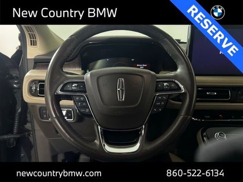 Used 2022 Lincoln Nautilus Reserve image 15