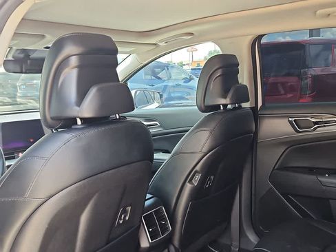 Used 2023 Kia Sportage SX FWD image 23