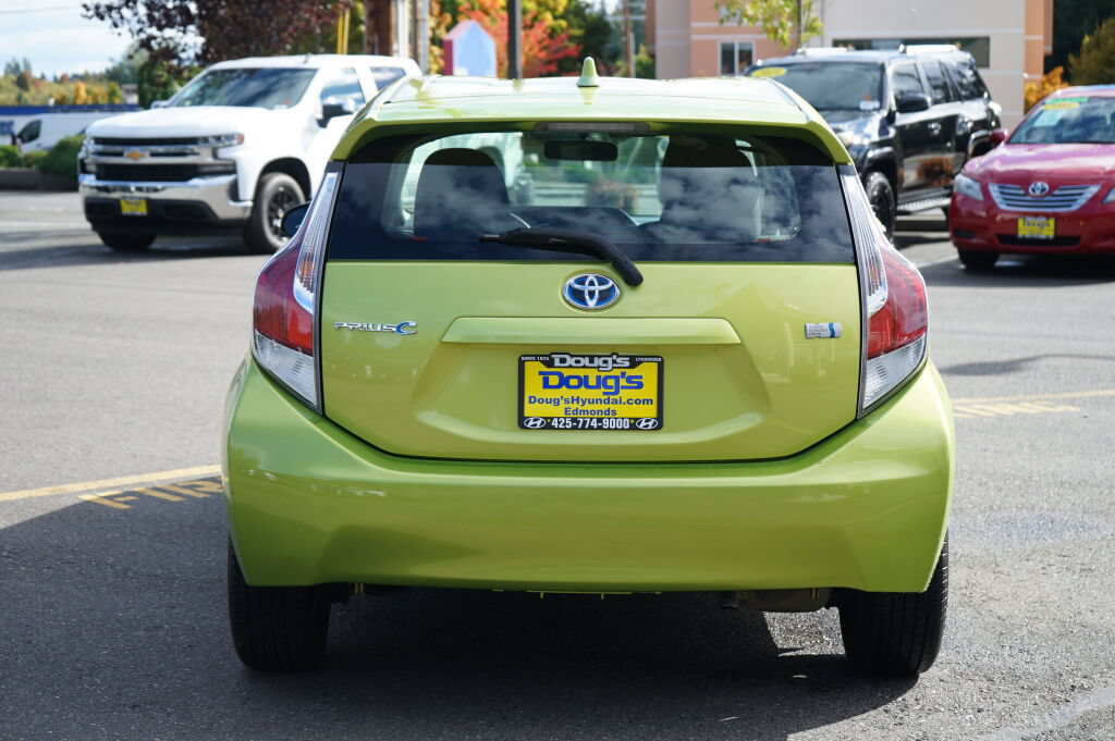 Used 2015 Toyota Prius C Two FWD image 7