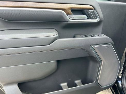 New 2025 Chevrolet Silverado 2500 High Country w/ Midnight Edition image 22