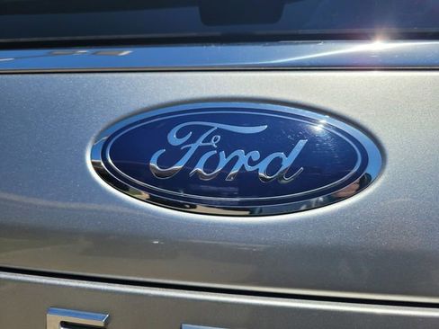 Certified 2024 Ford Expedition XLT AWD/4WD image 7