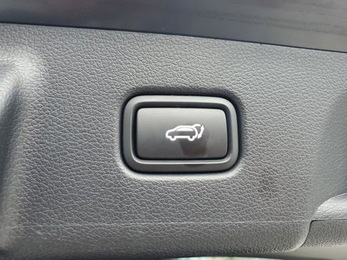 Used 2023 Hyundai Palisade SEL w/ Cargo Package image 11