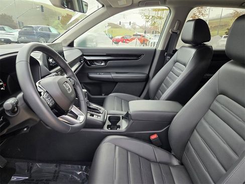 Used 2025 Honda CR-V EX-L image 26