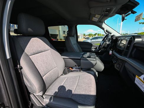 New 2026 Ford F250 XL w/ STX Appearance Package AWD/4WD image 22