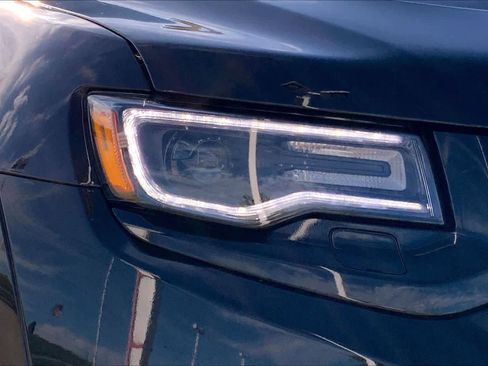 Used 2020 Jeep Grand Cherokee Trackhawk AWD/4WD image 27