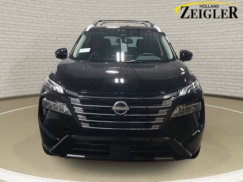 New 2026 Nissan Rogue Platinum w/ Platinum Premium Package image 2