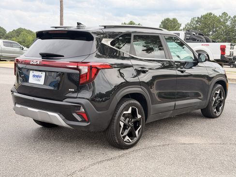 Used 2024 Kia Seltos EX AWD/4WD image 22