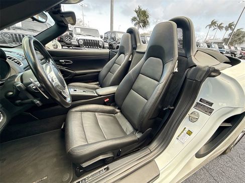 Used 2014 Porsche Boxster image 23