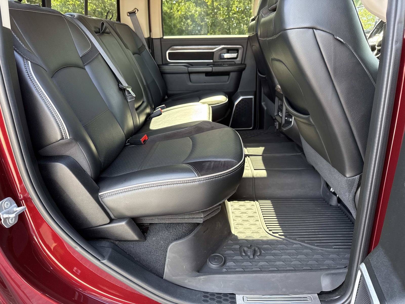 Used 2020 RAM 3500 Laramie AWD/4WD image 26