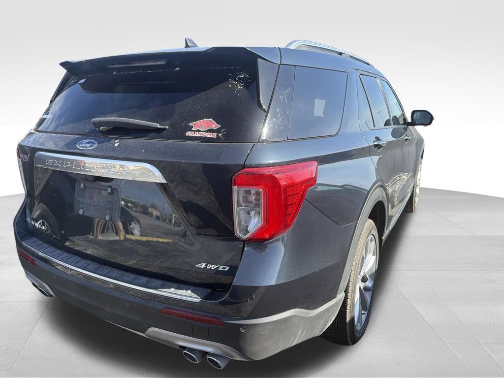 Used 2023 Ford Explorer Platinum w/ Technology Package AWD/4WD image 29