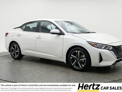 Used 2025 Nissan Sentra SV image 1