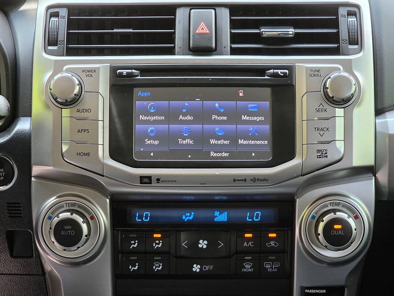 Used 2018 Toyota 4Runner Limited AWD/4WD image 25