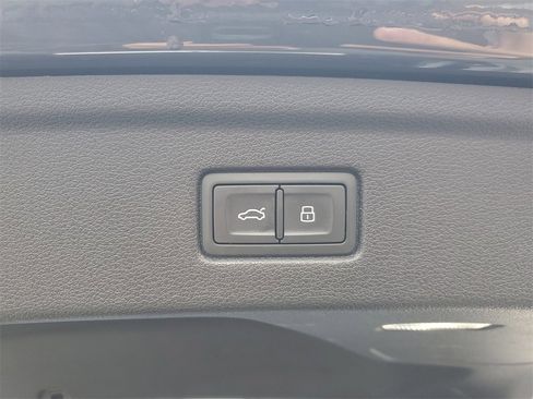 Used 2019 Audi A5 2.0T Premium w/ Convenience Package image 10