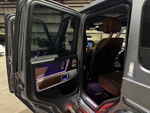 Used 2019 Mercedes-Benz G 550 image 17