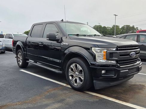 Used 2018 Ford F150 XLT w/ Equipment Group 302A Luxury RWD image 10