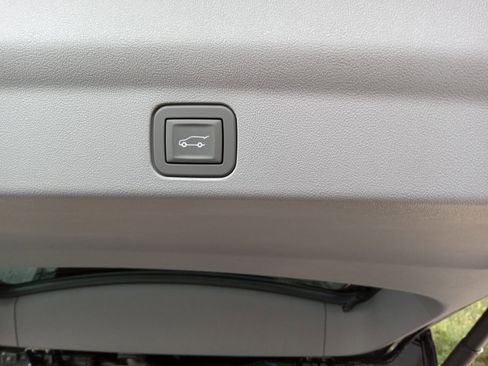 New 2026 Cadillac Escalade IQL Sport 1 w/ LPO, ONYX Package image 23