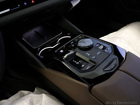 New 2026 BMW 530i xDrive w/ M Sport Package image 24