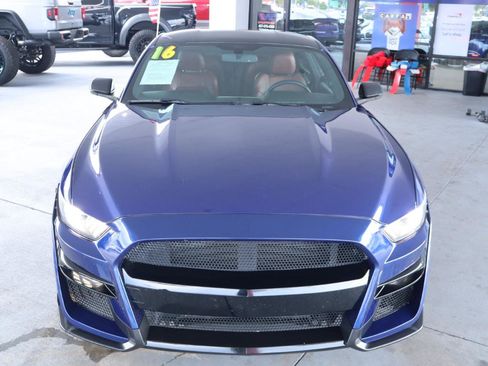 Used 2016 Ford Mustang Premium RWD image 10