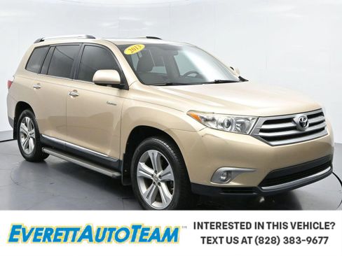 Used 2013 Toyota Highlander Limited FWD image 1