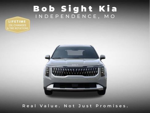 New 2026 Kia Carnival EX image 2