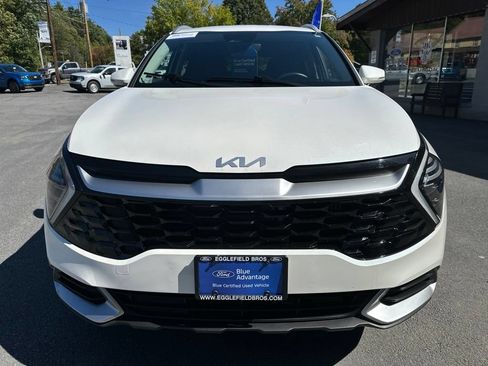 Used 2025 Kia Sportage EX AWD/4WD image 2