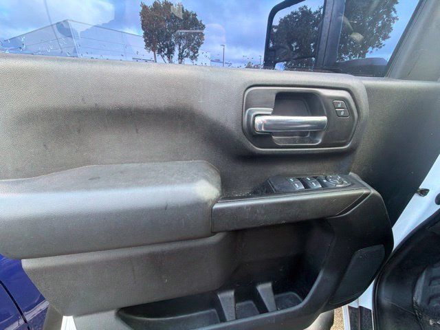Used 2020 Chevrolet Silverado 2500 W/T w/ WT Convenience Package AWD/4WD image 3