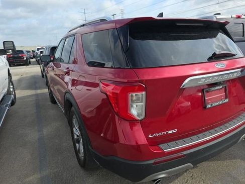 Used 2022 Ford Explorer Limited RWD image 4
