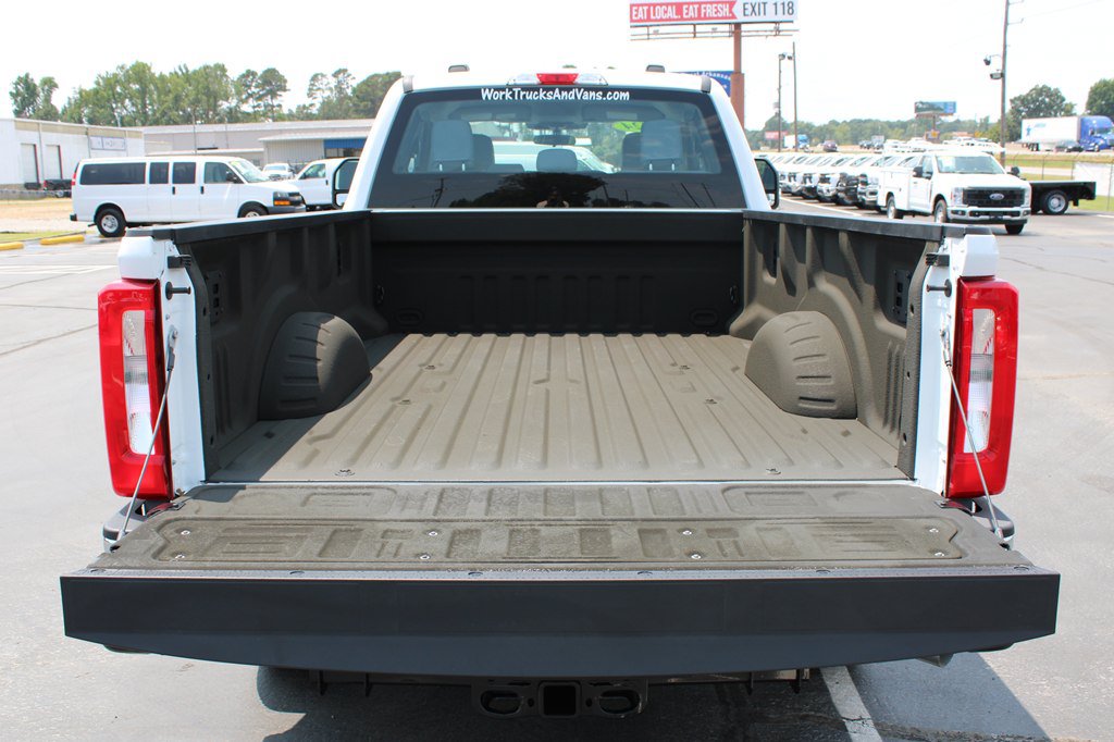 Used 2024 Ford F250 XL w/ XL Chrome Package RWD image 12