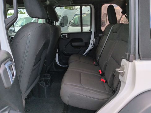 Used 2023 Jeep Wrangler Unlimited Sport AWD/4WD image 14