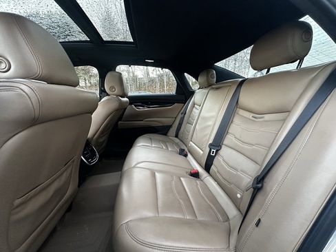 Used 2018 Cadillac XTS Vsport Platinum image 19