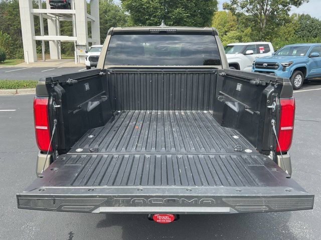 Used 2024 Toyota Tacoma TRD Sport AWD/4WD image 11