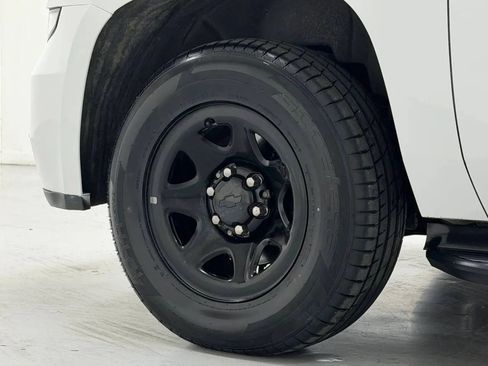 Used 2020 Chevrolet Tahoe 2WD image 45