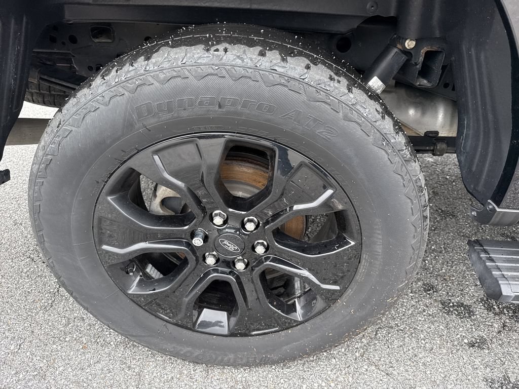 Used 2023 Ford F150 Lariat w/ Equipment Group 502A High AWD/4WD image 17