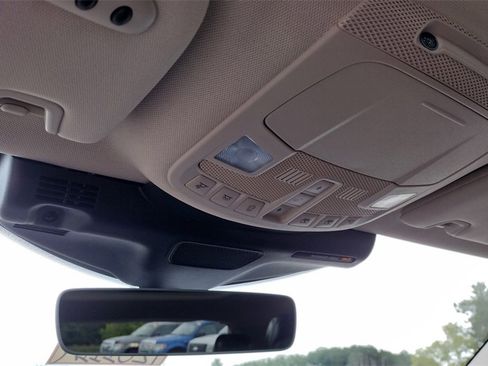 Used 2021 Lincoln Nautilus Reserve w/ Cargo Utility Package image 16