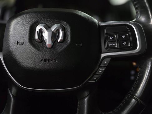 Used 2019 RAM 2500 Big Horn image 22