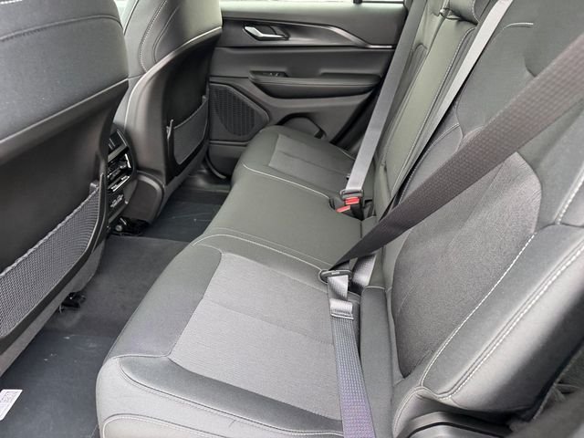 New 2026 Jeep Grand Cherokee Laredo X AWD/4WD image 10