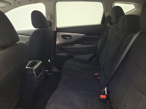 Used 2018 Nissan Murano SV image 18