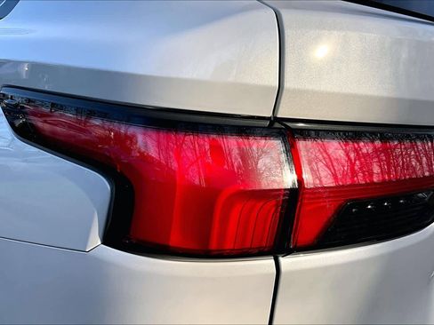 Used 2025 Toyota Sequoia Platinum image 26