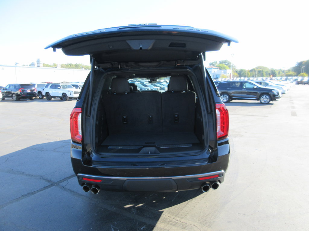 Certified 2024 GMC Yukon Denali Ultimate AWD/4WD image 8