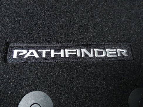 New 2025 Nissan Pathfinder Platinum w/ Cargo Package image 22