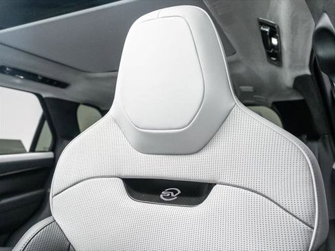 New 2025 Land Rover Range Rover Sport SV Edition Two image 15