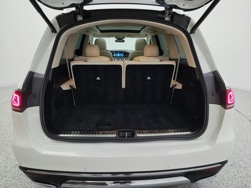 Certified 2023 Mercedes-Benz GLS 450 4MATIC image 21