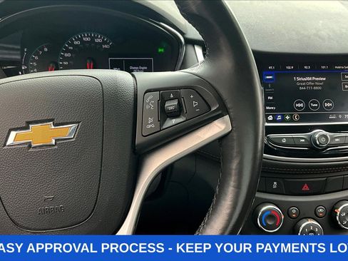 Used 2022 Chevrolet Trax LT w/ Driver Confidence Package AWD/4WD image 13