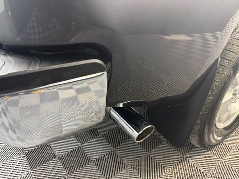 Used 2012 Toyota Tundra 4x4 Double Cab w/ TRD Off-Road Pkg image 27