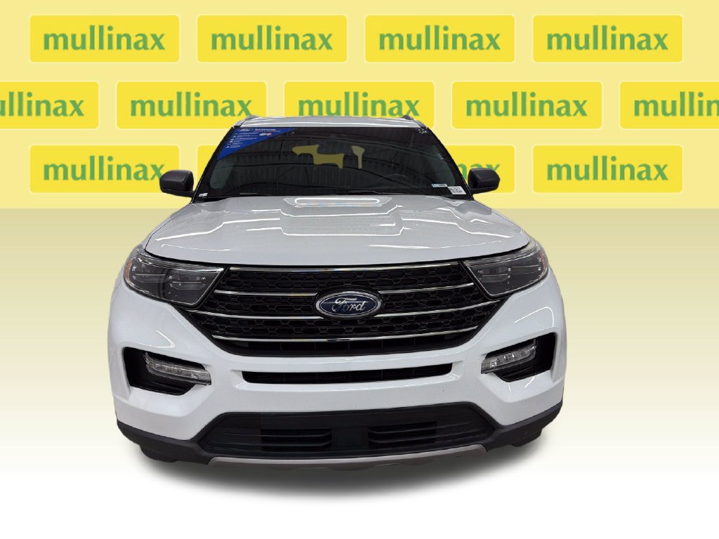 Certified 2023 Ford Explorer XLT w/ Equipment Group 202A AWD/4WD image 16