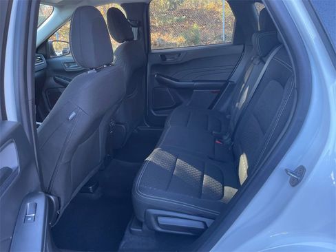 Used 2023 Ford Escape Active image 14